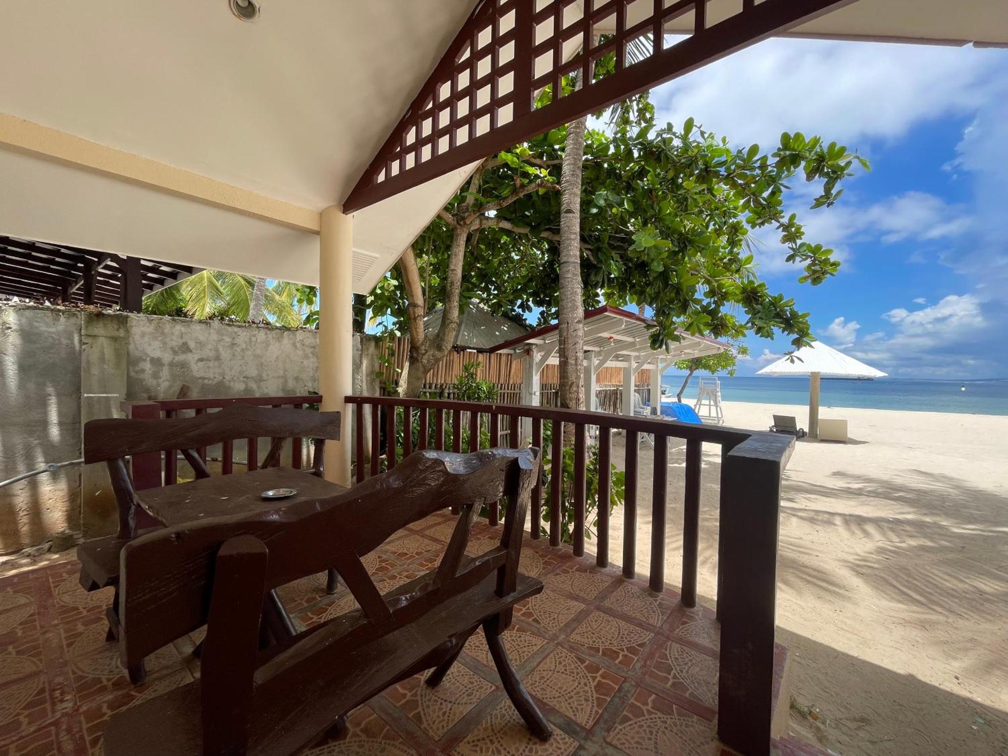 Beach Placid Resort Powered By Cocotel Ocoy Room photo