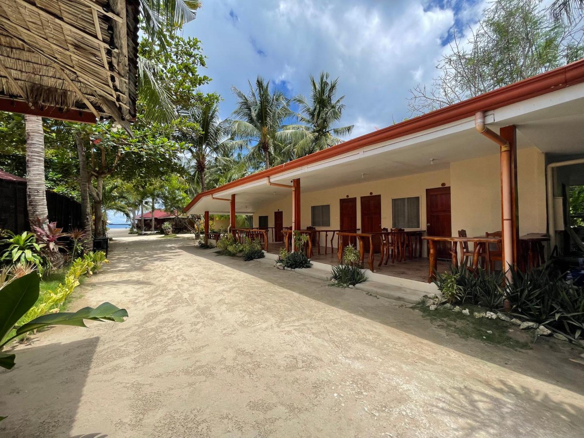 Beach Placid Resort Powered By Cocotel Ocoy Room photo